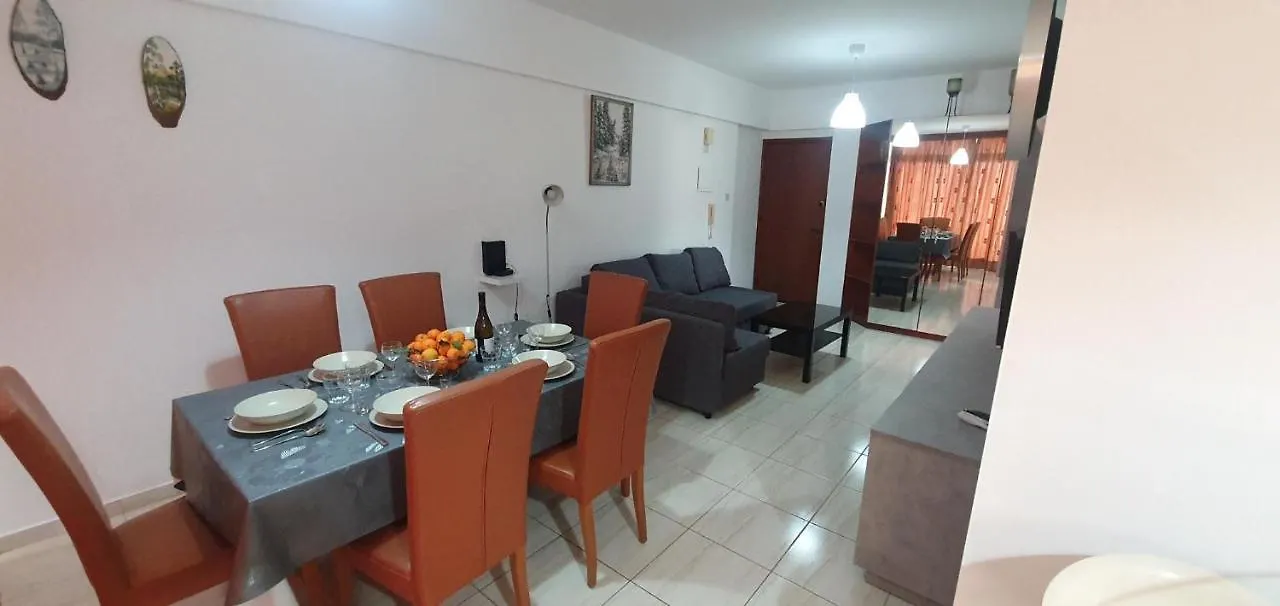 Vasilas Holiday Apartment #2 Larnaca