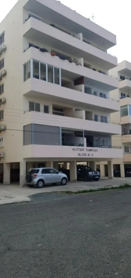 Vasilas Holiday Apartment #2 Larnaca