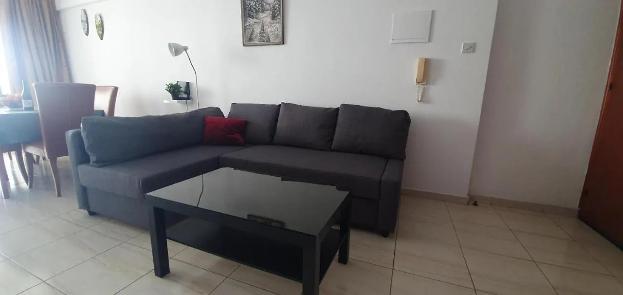 Vasilas Holiday Apartment #2 Larnaca